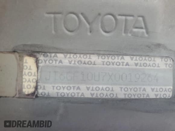 ✅ 1999 Lexus RX 300 • VIN: JT6GF10U7X0019264 • Лот: 85141815. Опубликован ранее на Copart с пробегом 143 087 миль. Бесплатный доступ к архиву аукционных продаж из США и подробный отчёт об истории автомобиля на DreamBid. Изображение 13.