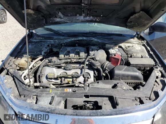 ✅ 2010 Ford Fusion SPORT • VIN: 3FAHP0KC2AR399961 • Lot: 84265245. Wystawiony na Copart z przebiegiem Nie podano. Bezpłatny archiwum sprzedaży aukcyjnych z USA i szczegółowy raport historii pojazdu na DreamBid. Zdjęcie 11.