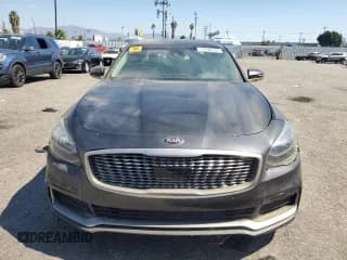 ✅ 2020 Kia K900 • VIN: KNAS24J64L6021493 • Lot: 71236134. Wystawiony na Copart z przebiegiem Nie podano. Bezpłatny archiwum sprzedaży aukcyjnych z USA i szczegółowy raport historii pojazdu na DreamBid. Zdjęcie 5.