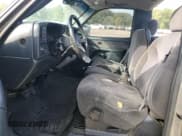 ✅ 2000 GMC Sierra 1500 SLE • VIN: 1GTEK14T4YZ172730 • Лот: 75864924. Опубликован ранее на Copart с пробегом 243 002 миль. Бесплатный доступ к архиву аукционных продаж из США и подробный отчёт об истории автомобиля на DreamBid. Изображение 7.