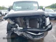 ✅ 2014 Nissan NV SL • VIN: 5BZAF0AA8EN161197 • Lot: 42315049. Listed on IAAI with 164,220 mi. Free auction sales archive from the USA and detailed vehicle history report at DreamBid. Image 6.