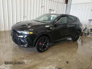 2023 Dodge Hornet GT z VIN ZACNDFAN5P3A02250, wystawiony jako Copart lot #58251025 z przebiegiem 4 453 mil mil oraz Szkoda całkowita • Salvage title. Historia ofert i sprzedaży dostępna na DreamBid. Obrazek 1.