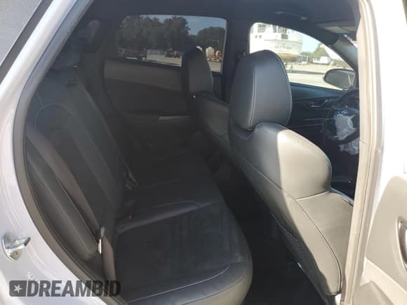 ✅ 2023 Hyundai Kona • VIN: KM8KH3AC3PU007132 • Лот: 70866465. Опубликован ранее на Copart с пробегом 40 251 миль. Бесплатный доступ к архиву аукционных продаж из США и подробный отчёт об истории автомобиля на DreamBid. Изображение 10.