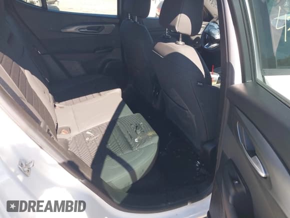 ✅ 2024 Dodge Hornet R/T • VIN: ZACPDFCW1R3A31455 • Lot: 43300941. Listed on IAAI with 29,759 mi. Free auction sales archive from the USA and detailed vehicle history report at DreamBid. Image 8.