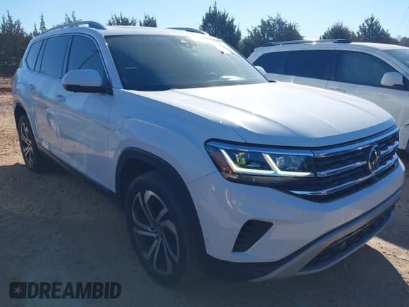 ✅ 2021 Volkswagen Atlas SEL Premium • VIN: 1V2TR2CA8MC562198 • Lot: 41853528. Wystawiony na IAAI z przebiegiem 57 413 mil. Bezpłatny archiwum sprzedaży aukcyjnych z USA i szczegółowy raport historii pojazdu na DreamBid. Zdjęcie 1.