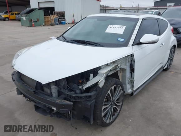 ✅ 2016 Hyundai Veloster Turbo • VIN: KMHTC6AE4GU294163 • Lot: 41493073. Wystawiony na IAAI z przebiegiem 48 701 mil. Bezpłatny archiwum sprzedaży aukcyjnych z USA i szczegółowy raport historii pojazdu na DreamBid. Zdjęcie 6.