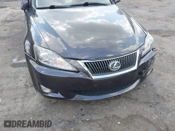 ✅ 2010 Lexus IS 250 • VIN: JTHBF5C20A5111376 • Лот: 43265457. Опубликован ранее на IAAI с пробегом 175 490 миль. Бесплатный доступ к архиву аукционных продаж из США и подробный отчёт об истории автомобиля на DreamBid. Изображение 17.