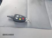 ✅ 2006 Volvo V50 2.4L • VIN: YV1MW382X62201399 • Lot: 42800646. Listed on IAAI with 170,364 mi. Free auction sales archive from the USA and detailed vehicle history report at DreamBid. Image 11.