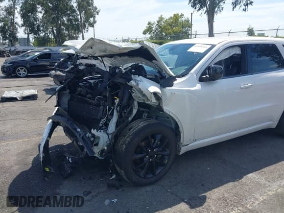 ✅ 2018 Dodge Durango SXT • VIN: 1C4RDHAG9JC197854 • Lot: 43096608. Wystawiony na IAAI z przebiegiem 93 935 mil. Bezpłatny archiwum sprzedaży aukcyjnych z USA i szczegółowy raport historii pojazdu na DreamBid. Zdjęcie 6.