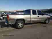 ✅ 2001 Chevrolet Silverado 1500 LS • VIN: 2GCEK19T211333793 • Lot: 71294344. Wystawiony na Copart z przebiegiem Nie podano mil. Skorzystaj z bezpłatnego archiwum sprzedaży aukcyjnych z USA i zobacz szczegółowy raport historii pojazdu na DreamBid. Zdjęcie 3.