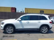 ✅ 2023 Mercedes-Benz GLB 250 • VIN: W1N4M4GB3PW302130 • Лот: 42725415. Опубликован ранее на IAAI с пробегом 22 176 миль. Бесплатный доступ к архиву аукционных продаж из США и подробный отчёт об истории автомобиля на DreamBid. Изображение 14.