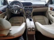✅ 2014 Mercedes-Benz C 250 • VIN: WDDGJ4HB3EG285791 • Lot: 85203845. Wystawiony na Copart z przebiegiem 116 500 mil. Bezpłatny archiwum sprzedaży aukcyjnych z USA i szczegółowy raport historii pojazdu na DreamBid. Zdjęcie 8.