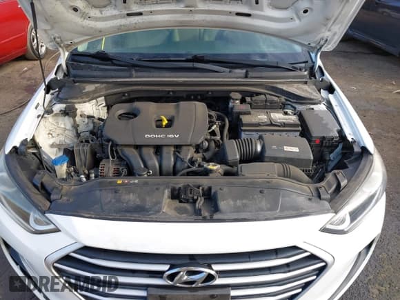 ✅ 2017 Hyundai Elantra SE • VIN: 5NPD74LF7HH100969 • Lot: 43527288. Listed on IAAI with 164,887 mi. Free auction sales archive from the USA and detailed vehicle history report at DreamBid. Image 10.