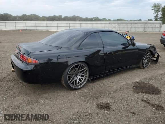 ✅ 1998 Nissan 240SX • VIN: JN1AS44D9WW106605 • Лот: 81463945. Опубликован ранее на Copart с пробегом 209 978 миль. Бесплатный доступ к архиву аукционных продаж из США и подробный отчёт об истории автомобиля на DreamBid. Изображение 3.