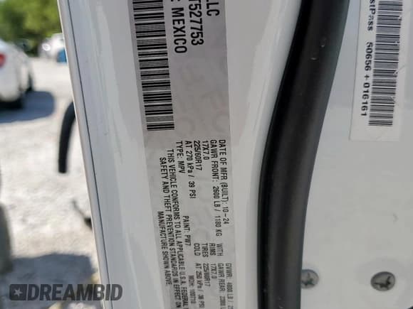 ✅ 2025 Jeep Compass Sport • VIN: 3C4NJDAN5ST527753 • Lot: 84201585. Wystawiony na Copart z przebiegiem 24 610 mil. Bezpłatny archiwum sprzedaży aukcyjnych z USA i szczegółowy raport historii pojazdu na DreamBid. Zdjęcie 14.