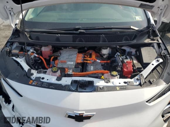 ✅ 2023 Chevrolet Bolt EV 1LT • VIN: 1G1FW6S07P4169808 • Lot: 82063945. Listed on Copart with 20,996 mi. Free auction sales archive from the USA and detailed vehicle history report at DreamBid. Image 11.