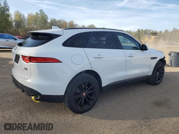 ✅ 2019 Jaguar F-Pace 25t Prestige • VIN: SADCK2FX6KA614964 • Lot: 85679025. Listed on Copart with 89,340 mi. Free auction sales archive from the USA and detailed vehicle history report at DreamBid. Image 3.