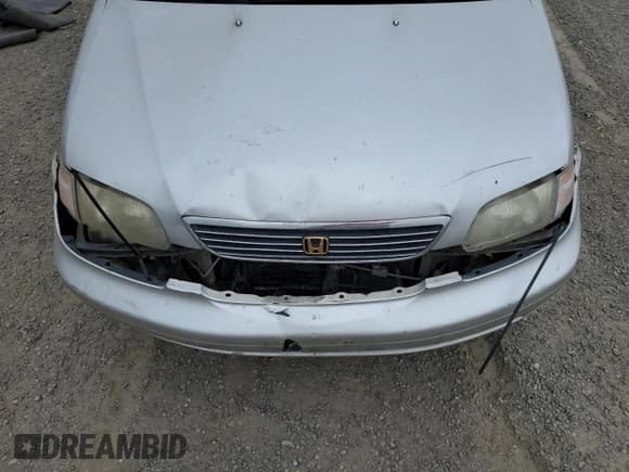 ✅ 1994 Honda Odyssey • VIN: RA21000148 • Lot: 79805304. Listed on Copart with 116,179 mi. Free auction sales archive from the USA and detailed vehicle history report at DreamBid. Image 13.