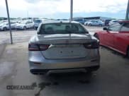 ✅ 2022 Nissan Maxima SV • VIN: 1N4AA6CV2NC504895 • Lot: 42304681. Wystawiony na IAAI z przebiegiem 35 818 mil. Bezpłatny archiwum sprzedaży aukcyjnych z USA i szczegółowy raport historii pojazdu na DreamBid. Zdjęcie 16.