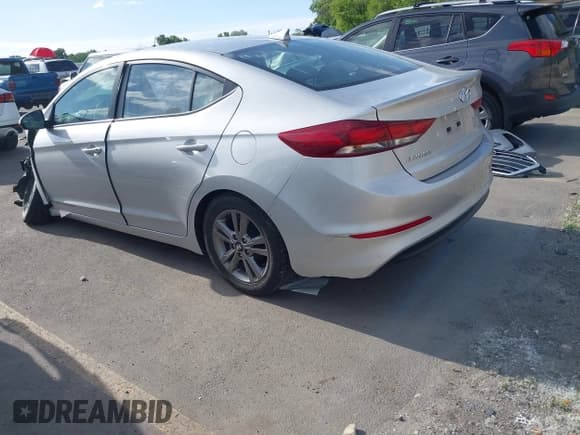 ✅ 2017 Hyundai Elantra Limited • VIN: 5NPD84LF2HH154662 • Lot: 42331921. Listed on IAAI with 54,691 mi. Free auction sales archive from the USA and detailed vehicle history report at DreamBid. Image 3.