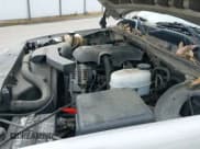 ✅ 2004 Chevrolet Suburban LS • VIN: 3GNFK16Z04G134581 • Лот: 41928119. Опубликован ранее на IAAI с пробегом 300 725 миль. Бесплатный доступ к архиву аукционных продаж из США и подробный отчёт об истории автомобиля на DreamBid. Изображение 13.