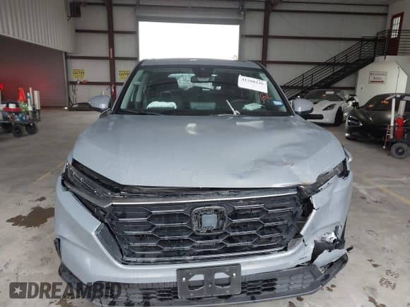 ✅ 2024 Honda CR-V LX • VIN: 2HKRS4H23RH403484 • Lot: 41288246. Wystawiony na IAAI z przebiegiem 21 640 mil. Bezpłatny archiwum sprzedaży aukcyjnych z USA i szczegółowy raport historii pojazdu na DreamBid. Zdjęcie 12.