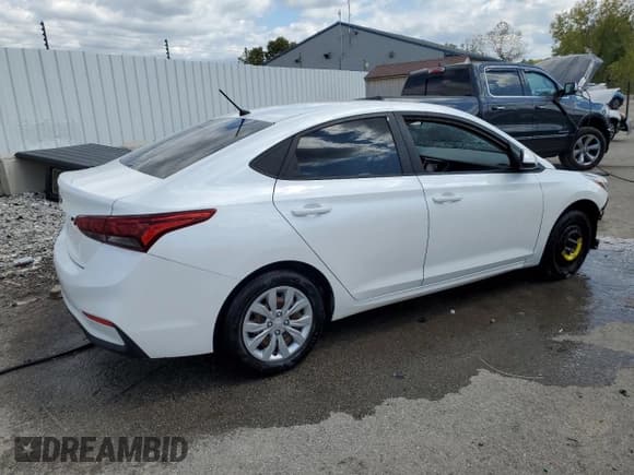 ✅ 2019 Hyundai Accent SE • VIN: 3KPC24A32KE076529 • Лот: 65822054. Опубликован ранее на Copart с пробегом 76 002 миль. Бесплатный доступ к архиву аукционных продаж из США и подробный отчёт об истории автомобиля на DreamBid. Изображение 3.