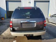 ✅ 2007 Ford Explorer Eddie Bauer • VIN: 1FMEU74E87UA41614 • Lot: 84830845. Wystawiony na Copart z przebiegiem 112 887 mil. Bezpłatny archiwum sprzedaży aukcyjnych z USA i szczegółowy raport historii pojazdu na DreamBid. Zdjęcie 6.
