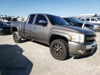 ✅ 2011 Chevrolet Silverado 1500 LT • VIN: 1GCRKSE39BZ332288 • Lot: 71900933. Listed on Copart with 168,835 mi. Free auction sales archive from the USA and detailed vehicle history report at DreamBid. Image 4.