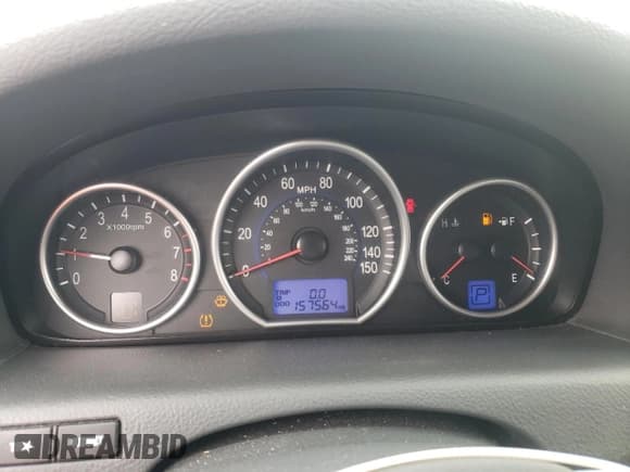 ✅ 2008 Hyundai Veracruz GLS • VIN: KM8NU73C98U073215 • Lot: 93227145. Listed on Copart with 157,564 mi. Free auction sales archive from the USA and detailed vehicle history report at DreamBid. Image 9.