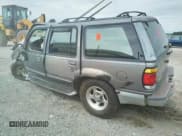 ✅ 1996 Ford Explorer XLT • VIN: 1FMDU35P7TZB92073 • Lot: 62918744. Listed on Copart with 181,496 mi. Free auction sales archive from the USA and detailed vehicle history report at DreamBid. Image 2.