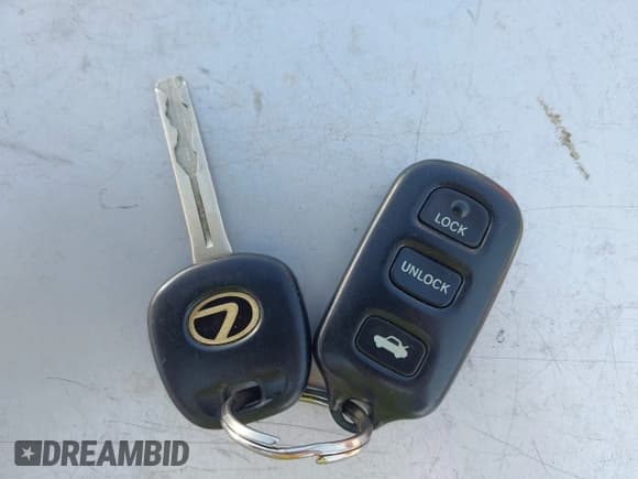 ✅ 1999 Lexus ES 300 • VIN: JT8BF28GXX0200106 • Lot: 42967608. Listed on IAAI with 102,149 mi. Free auction sales archive from the USA and detailed vehicle history report at DreamBid. Image 11.