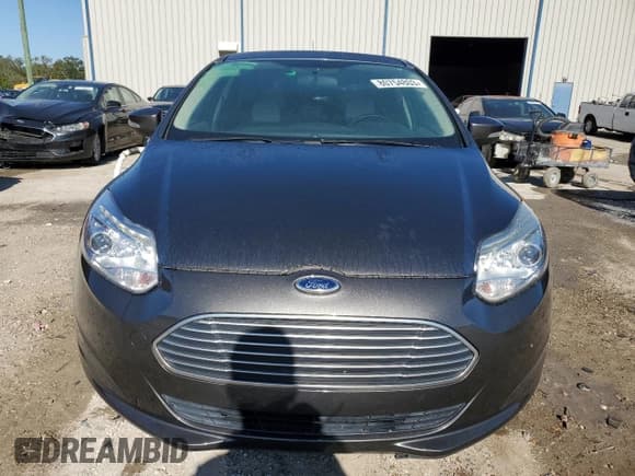 ✅ 2016 Ford Focus Electric • VIN: 1FADP3R48GL407096 • Lot: 80754803. Listed on Copart with 48,663 mi. Free auction sales archive from the USA and detailed vehicle history report at DreamBid. Image 5.