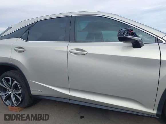 ✅ 2021 Lexus RX 450h • VIN: 2T2HGMDA0MC067228 • Лот: 41818836. Опубликован ранее на IAAI с пробегом 28 850 миль. Бесплатный доступ к архиву аукционных продаж из США и подробный отчёт об истории автомобиля на DreamBid. Изображение 13.