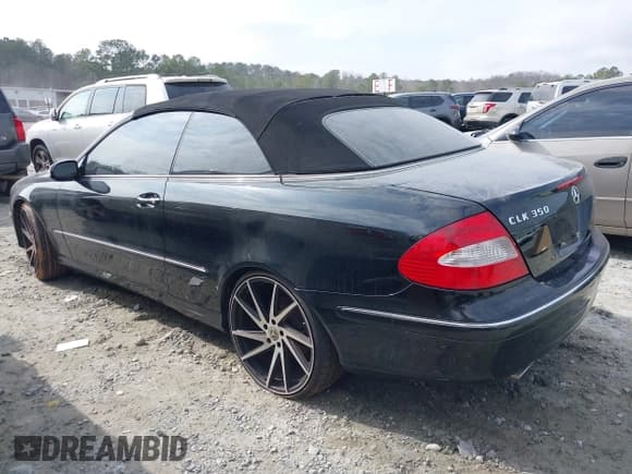 ✅ 2009 Mercedes-Benz CLK 350 • VIN: WDBTK56F69T110139 • Lot: 41507929. Wystawiony na IAAI z przebiegiem 120 352 mil. Bezpłatny archiwum sprzedaży aukcyjnych z USA i szczegółowy raport historii pojazdu na DreamBid. Zdjęcie 3.
