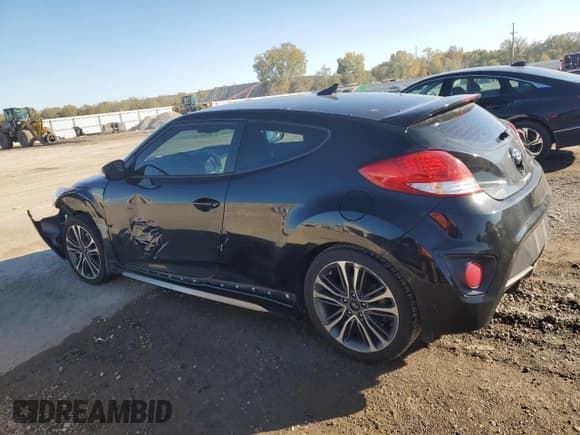 ✅ 2016 Hyundai Veloster Turbo • VIN: KMHTC6AE9GU273003 • Lot: 74305913. Wystawiony na Copart z przebiegiem 108 410 mil. Bezpłatny archiwum sprzedaży aukcyjnych z USA i szczegółowy raport historii pojazdu na DreamBid. Zdjęcie 2.