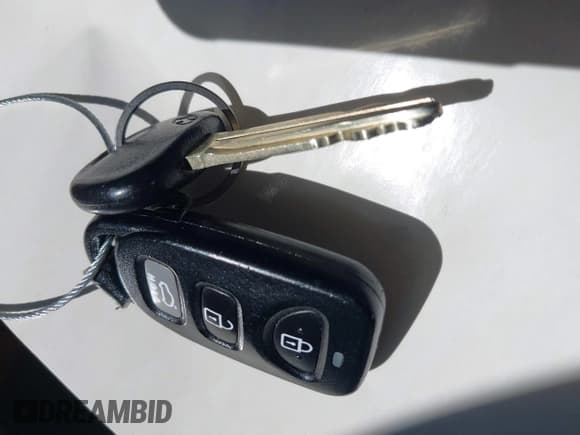 ✅ 2020 Hyundai Elantra SE • VIN: KMHD74LFXLU070764 • Lot: 43360497. Listed on IAAI with 43,140 mi. Free auction sales archive from the USA and detailed vehicle history report at DreamBid. Image 11.