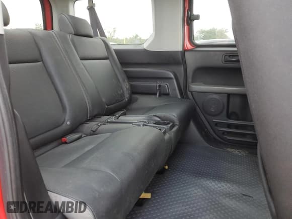 ✅ 2006 Honda Element • VIN: 5J6YH27396L007537 • Lot: 84901625. Listed on Copart with 92,611 mi. Free auction sales archive from the USA and detailed vehicle history report at DreamBid. Image 11.