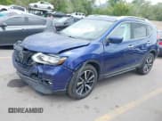 ✅ 2019 Nissan Rogue SL • VIN: 5N1AT2MV7KC702519 • Лот: 42288274. Опубликован ранее на IAAI с пробегом 104 216 миль. Бесплатный доступ к архиву аукционных продаж из США и подробный отчёт об истории автомобиля на DreamBid. Изображение 2.