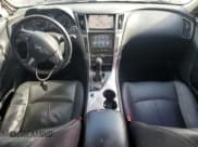 ✅ 2015 Infiniti Q50 Hybrid Premium • VIN: JN1AV7AP5FM790734 • Lot: 82675205. Wystawiony na Copart z przebiegiem 83 188 mil. Bezpłatny archiwum sprzedaży aukcyjnych z USA i szczegółowy raport historii pojazdu na DreamBid. Zdjęcie 8.