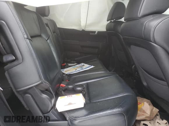 ✅ 2014 Honda Pilot Touring • VIN: 5FNYF4H99EB505149 • Lot: 92387925. Wystawiony na Copart z przebiegiem Nie podano. Bezpłatny archiwum sprzedaży aukcyjnych z USA i szczegółowy raport historii pojazdu na DreamBid. Zdjęcie 11.