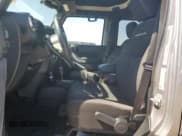 ✅ 2017 Jeep Wrangler Unlimited Rubicon • VIN: 1C4BJWFG1HL578485 • Лот: 57900124. Опубликован ранее на Copart с пробегом 83 264 миль. Бесплатный доступ к архиву аукционных продаж из США и подробный отчёт об истории автомобиля на DreamBid. Изображение 7.