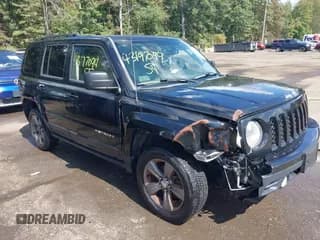 ✅ 2015 Jeep Patriot Latitude • VIN: 1C4NJRFB1FD439757 • Lot: 43197099. Wystawiony na IAAI z przebiegiem 98 086 mil. Bezpłatny archiwum sprzedaży aukcyjnych z USA i szczegółowy raport historii pojazdu na DreamBid. Zdjęcie 1.