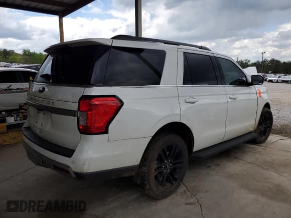 ✅ 2024 Ford Expedition XLT • VIN: 1FMJU1H8XREA21264 • Лот: 52568695. Опубликован ранее на Copart с пробегом Не указан. Бесплатный доступ к архиву аукционных продаж из США и подробный отчёт об истории автомобиля на DreamBid. Изображение 3.