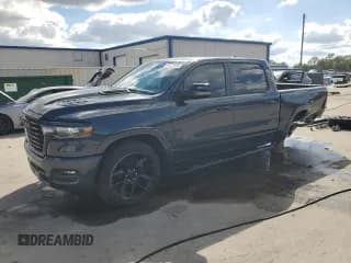 ✅ 2025 Ram 1500 Laramie • VIN: 1C6SRFJP3SN762247 • Лот: 86773035. Опубликован ранее на Copart с пробегом 7 452 миль. Бесплатный доступ к архиву аукционных продаж из США и подробный отчёт об истории автомобиля на DreamBid. Изображение 1.