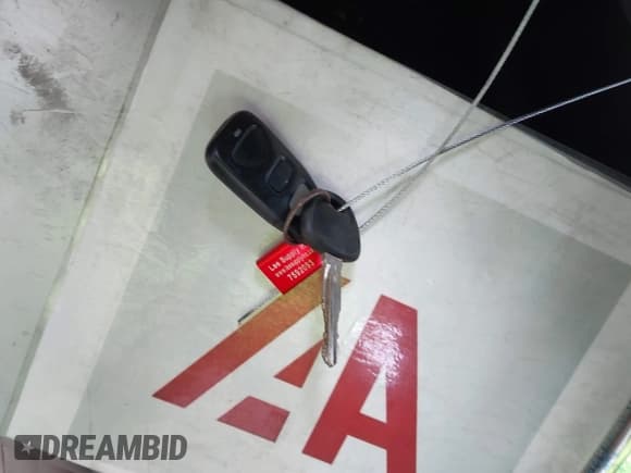 ✅ 2013 Hyundai Elantra GLS • VIN: KMHDH4AE0DU495810 • Lot: 43572371. Listed on IAAI with 83,313 mi. Free auction sales archive from the USA and detailed vehicle history report at DreamBid. Image 11.