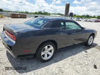 ✅ 2011 Dodge Challenger • VIN: 2B3CJ4DG7BH510905 • Lot: 64274734. Wystawiony na Copart z przebiegiem Nie podano. Bezpłatny archiwum sprzedaży aukcyjnych z USA i szczegółowy raport historii pojazdu na DreamBid. Zdjęcie 3.