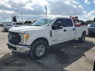 ✅ 2017 Ford F-350 XL • VIN: 1FT7W3AT1HED72517 • Lot: 86607905. Wystawiony na Copart z przebiegiem 72 731 mil. Bezpłatny archiwum sprzedaży aukcyjnych z USA i szczegółowy raport historii pojazdu na DreamBid. Zdjęcie 1.
