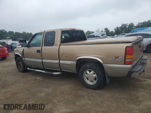 ✅ 1999 GMC Sierra 1500 SLE • VIN: 1GTEK19T0XE523549 • Лот: 62088315. Опубликован ранее на Copart с пробегом 141 472 миль. Бесплатный доступ к архиву аукционных продаж из США и подробный отчёт об истории автомобиля на DreamBid. Изображение 2.