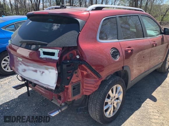 ✅ 2014 Jeep Cherokee Limited • VIN: 1C4PJMDS5EW215733 • Lot: 60235915. Wystawiony na Copart z przebiegiem 191 919 mil. Bezpłatny archiwum sprzedaży aukcyjnych z USA i szczegółowy raport historii pojazdu na DreamBid. Zdjęcie 4.